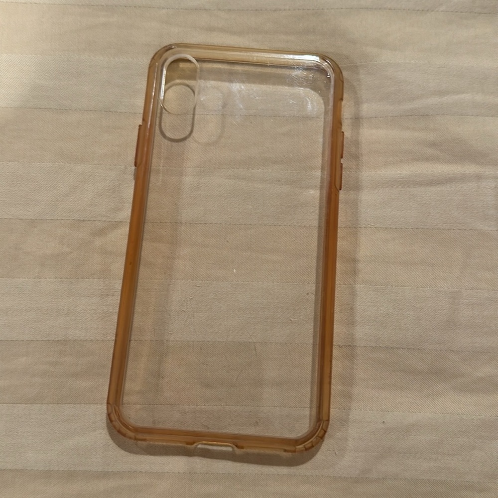 clear iPhone XR case